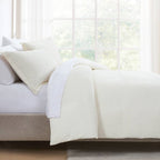 Full / Queen 3-Piece Off White Boucle Duvet Cover Set-2